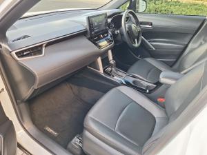 Toyota Corolla Cross 1.8 Hybrid XS - Image 7