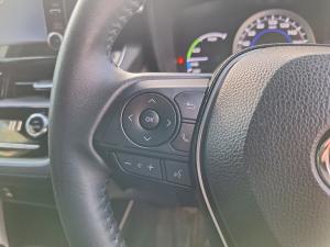 Toyota Corolla Cross 1.8 Hybrid XS - Image 9