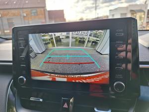 Toyota Corolla Cross 1.8 Hybrid XS - Image 14