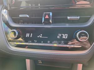 Toyota Corolla Cross 1.8 Hybrid XS - Image 15