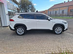 Toyota Corolla Cross 1.8 Hybrid XS - Image 3