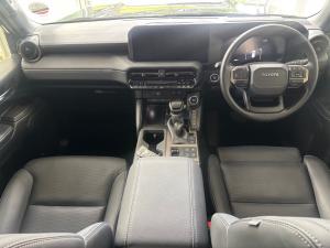 Toyota Land Cruiser Prado 2.8GD VX-R - Image 6