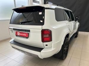 Toyota Land Cruiser Prado 2.8GD VX-L - Image 2
