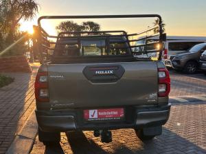 Toyota Hilux 2.8GD-6 Xtra cab 4x4 Legend manual - Image 5