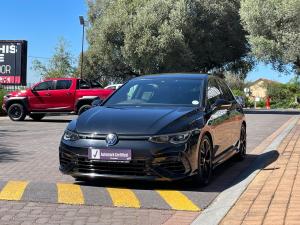 Volkswagen Golf R - Image 12