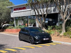 Volkswagen Golf R - Image 1