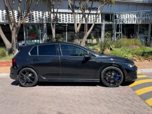 Volkswagen Golf R - Image 3