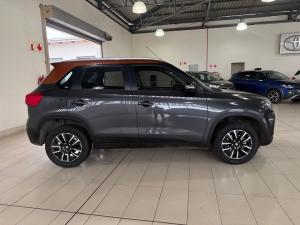 Suzuki Vitara Brezza 1.5 GLX - Image 3