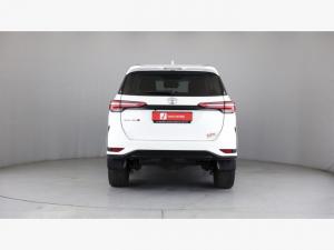 Toyota Fortuner 2.4GD-6 auto - Image 5