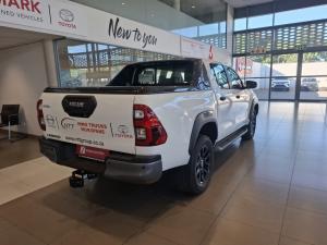Toyota Hilux 2.8 GD-6 RB Legend RS automaticD/C - Image 2