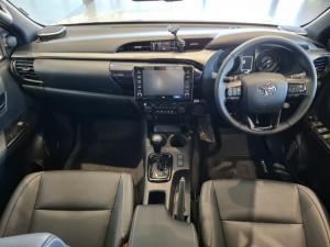 Toyota Hilux 2.8 GD-6 RB Legend RS automaticD/C - Image 6