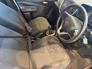 Toyota Vitz 1.0 XR - Image 9