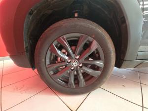 Toyota Starlet Cross 1.5Xs - Image 12