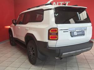 Toyota Prado TX 2.8GD automatic - Image 9