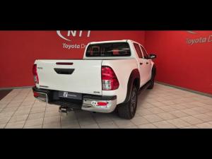 Toyota Hilux 2.4 GD-6 Raider X 4X4 automaticD/C - Image 2