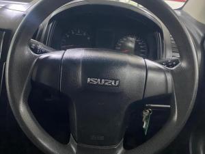 Isuzu D-MAX 250C Fleetside S/C - Image 8
