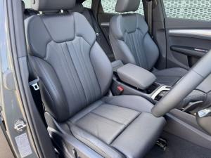 Audi Q5 Sportback 40 TDI Quattro Black Edition - Image 9