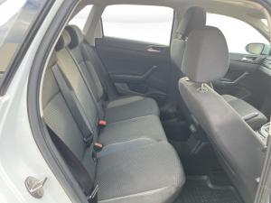 Volkswagen Polo hatch 1.0TSI Life manual - Image 15