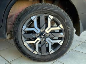 Hyundai Exter 1.2 Executive auto - Image 14