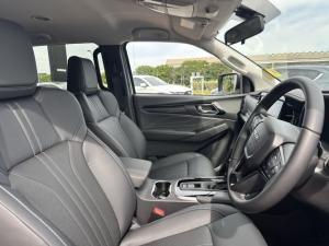 Isuzu mu-X 3.0TD LS - Image 7