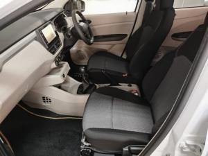 Renault Triber 1.0 Evolution - Image 12