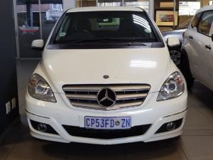 Mercedes-Benz B-Class B200 Turbo - Image 2