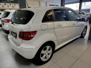 Mercedes-Benz B-Class B200 Turbo - Image 4