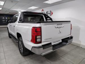 Mitsubishi Triton 2.4DI-D double cab GLS auto - Image 3