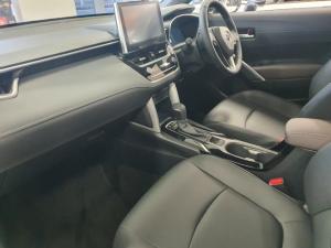 Toyota Corolla Cross 1.8 HEV XR - Image 8