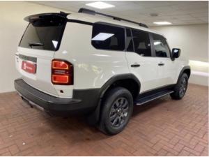 Toyota Land Cruiser Prado 2.8GD VX-R - Image 3