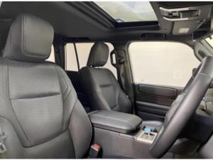 Toyota Land Cruiser Prado 2.8GD VX-R - Image 7
