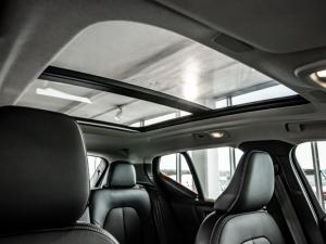 Volvo XC40 B4 Plus Dark - Image 22