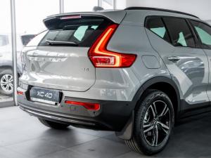 Volvo XC40 B4 Plus Dark - Image 5
