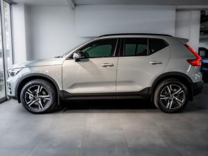 Volvo XC40 B4 Plus Dark - Image 7
