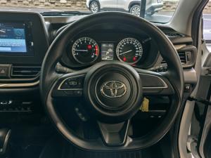 Toyota Starlet 1.5 XS auto - Image 10