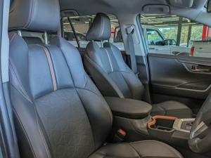 Toyota RAV4 2.5 Hybrid GX-R E-Four - Image 8