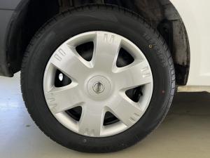 Nissan NP200 1.6i safety pack (aircon) - Image 9