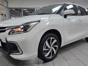 Toyota Starlet 1.5 XS auto - Image 2