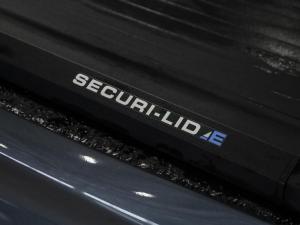 Isuzu D-Max 3.0TD double cab V-Cross 4x4 - Image 12