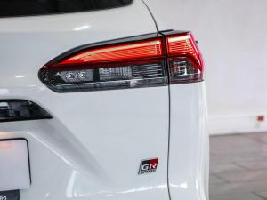 Toyota Corolla Cross 1.8 GR-Sport - Image 11