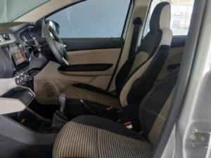 Renault Triber 1.0 Prestige auto - Image 8