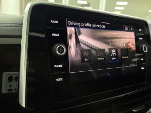 Volkswagen T-Roc 2.0TSI 4Motion R-Line - Image 30