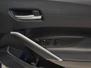Toyota Corolla Cross 1.8 Hybrid XR - Image 12