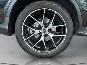 Mercedes-Benz GLC GLC300d 4Matic - Image 9
