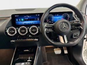 Mercedes-Benz GLA GLA200 Progressive - Image 12