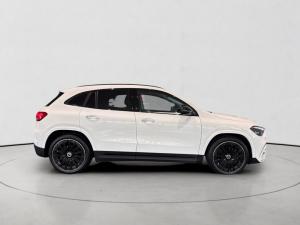 Mercedes-Benz GLA GLA200 Progressive - Image 8