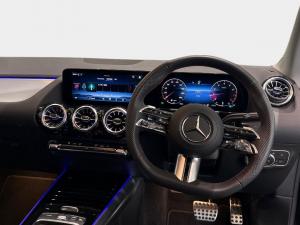 Mercedes-Benz GLA GLA200 Progressive - Image 13