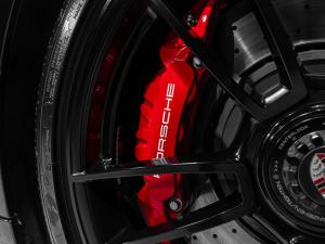 Porsche 911 Carrera 4 GTS coupe - Image 24