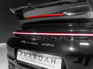 Porsche 911 Carrera 4 GTS coupe - Image 27