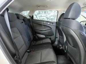 Hyundai Tucson 2.0 Premium auto - Image 17